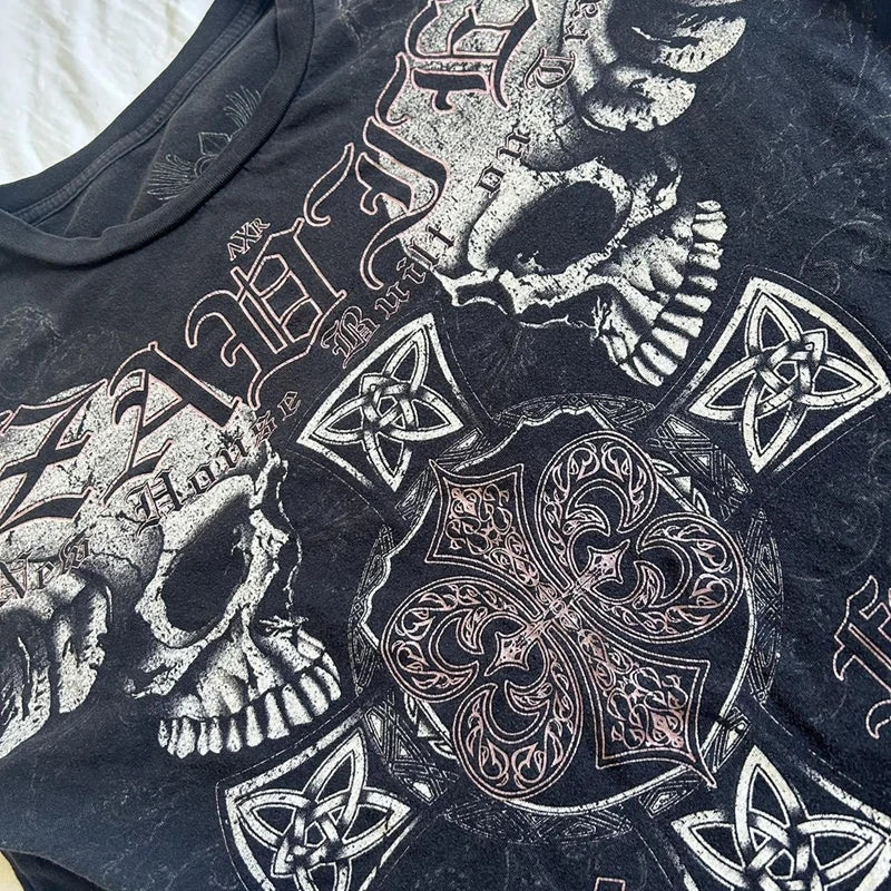 Mall Gothic Print T-shirt