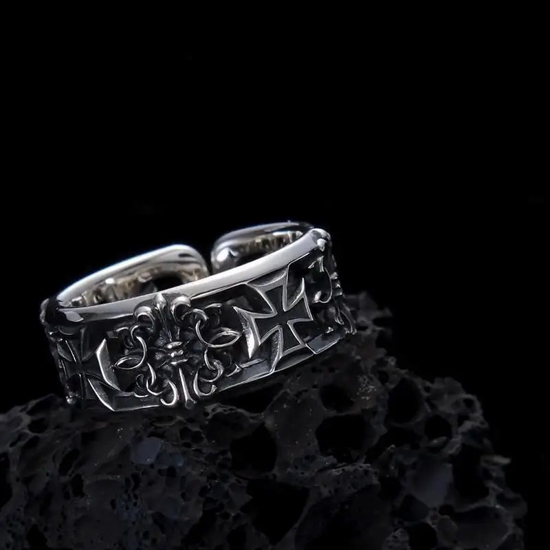 Cross Niche Opening Ring