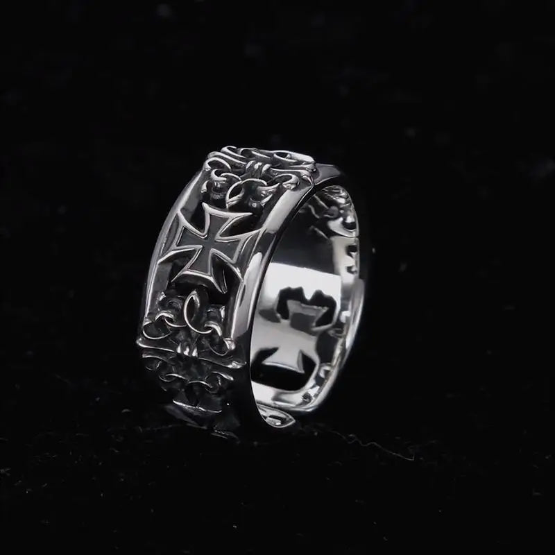 Cross Niche Opening Ring