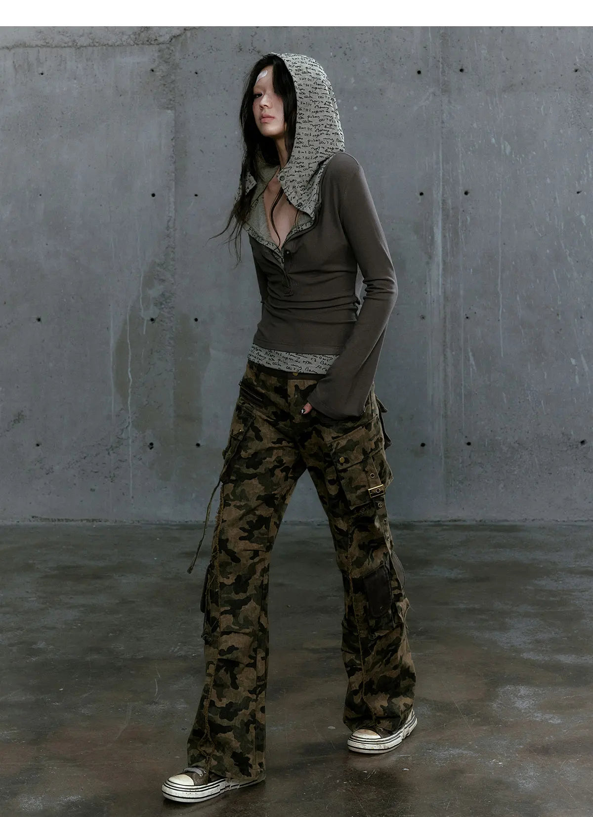 Fake Two Pieces Crop Hooded Top