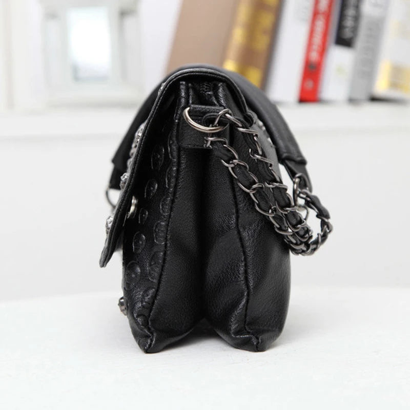 Rivet Skull relief Pattern Shoulder Bag