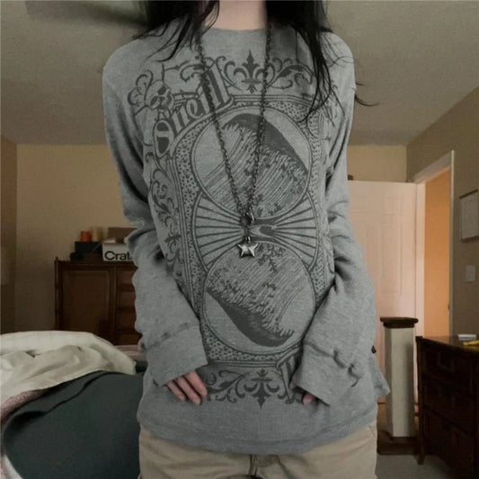 Gothic Pattern Graphic Long Sleeve Tee - PWM