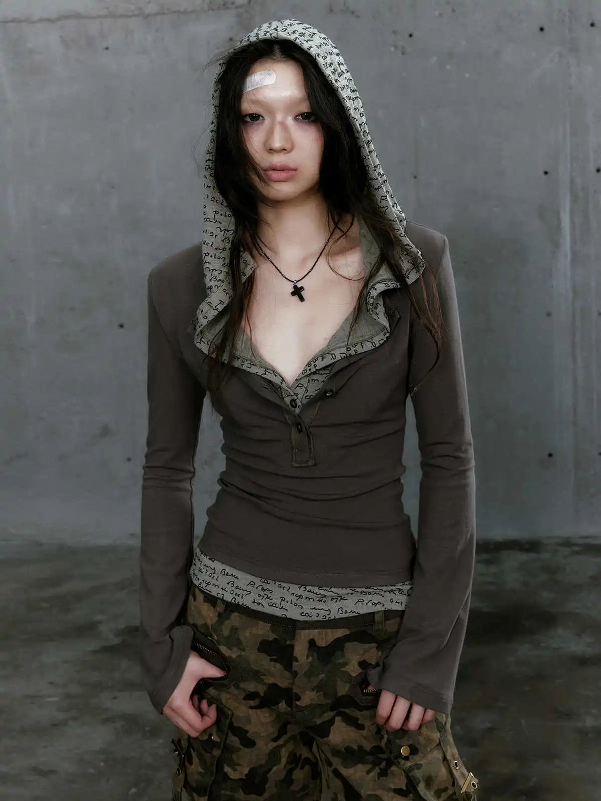 Fake Two Pieces Crop Hooded Top