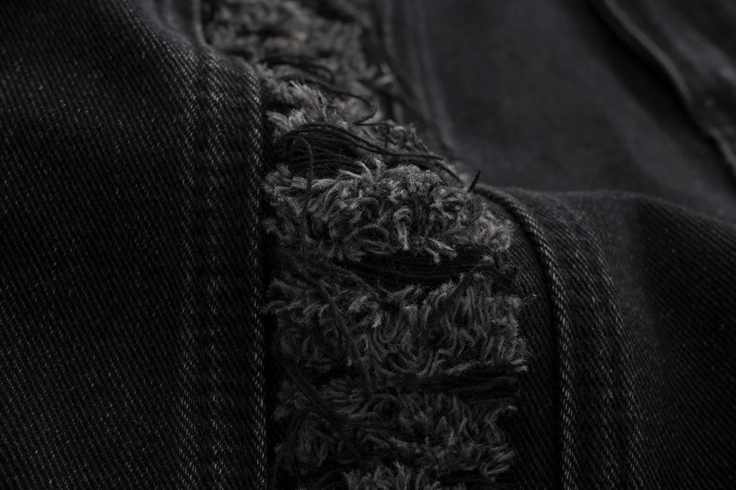 Whiskers Fringe Loose Jeans - PWM