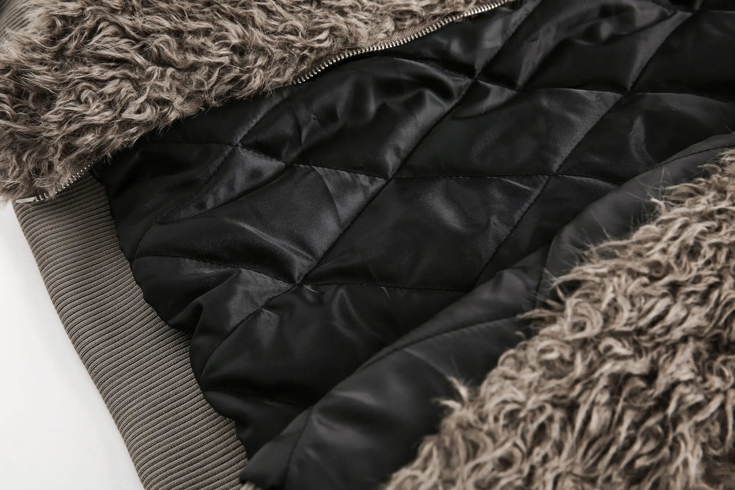 Loose Lamb Wool Coat - PWM