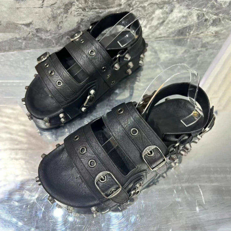 Rivet Buckle Strap Hollow Sandals
