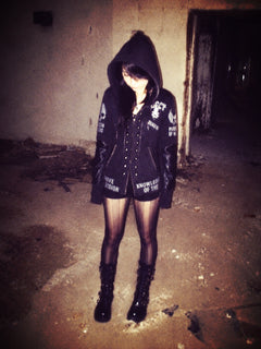 Gothic Skull Print Cropped Jacket - PWM