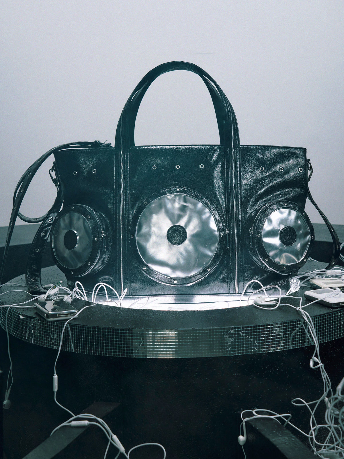 Disc Speaker Graphic Tote Bag