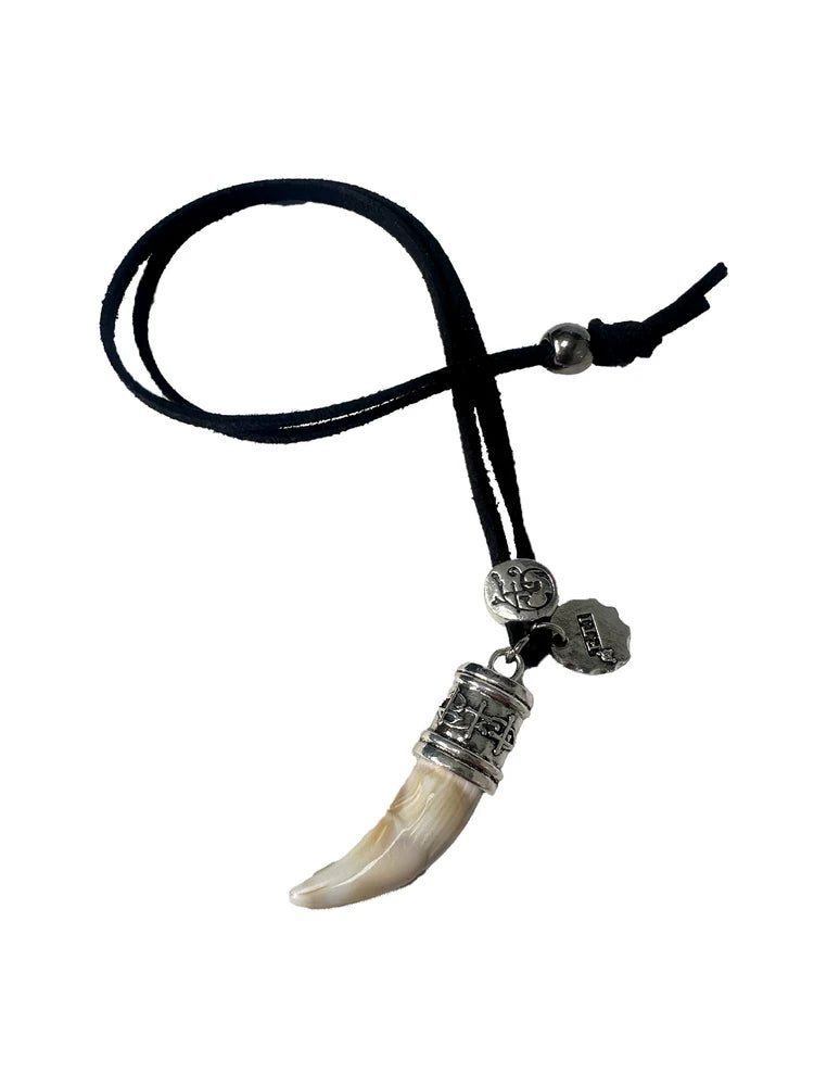Faux Wolf-Fang Adjustable Pendant Necklace