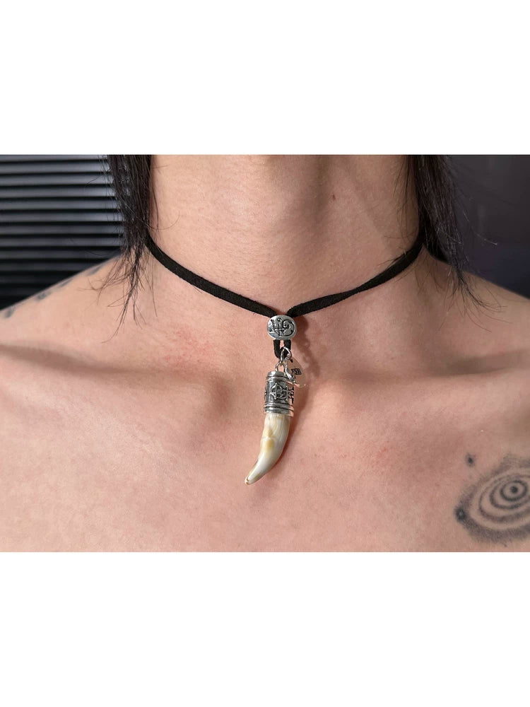 Faux Wolf-Fang Adjustable Pendant Necklace