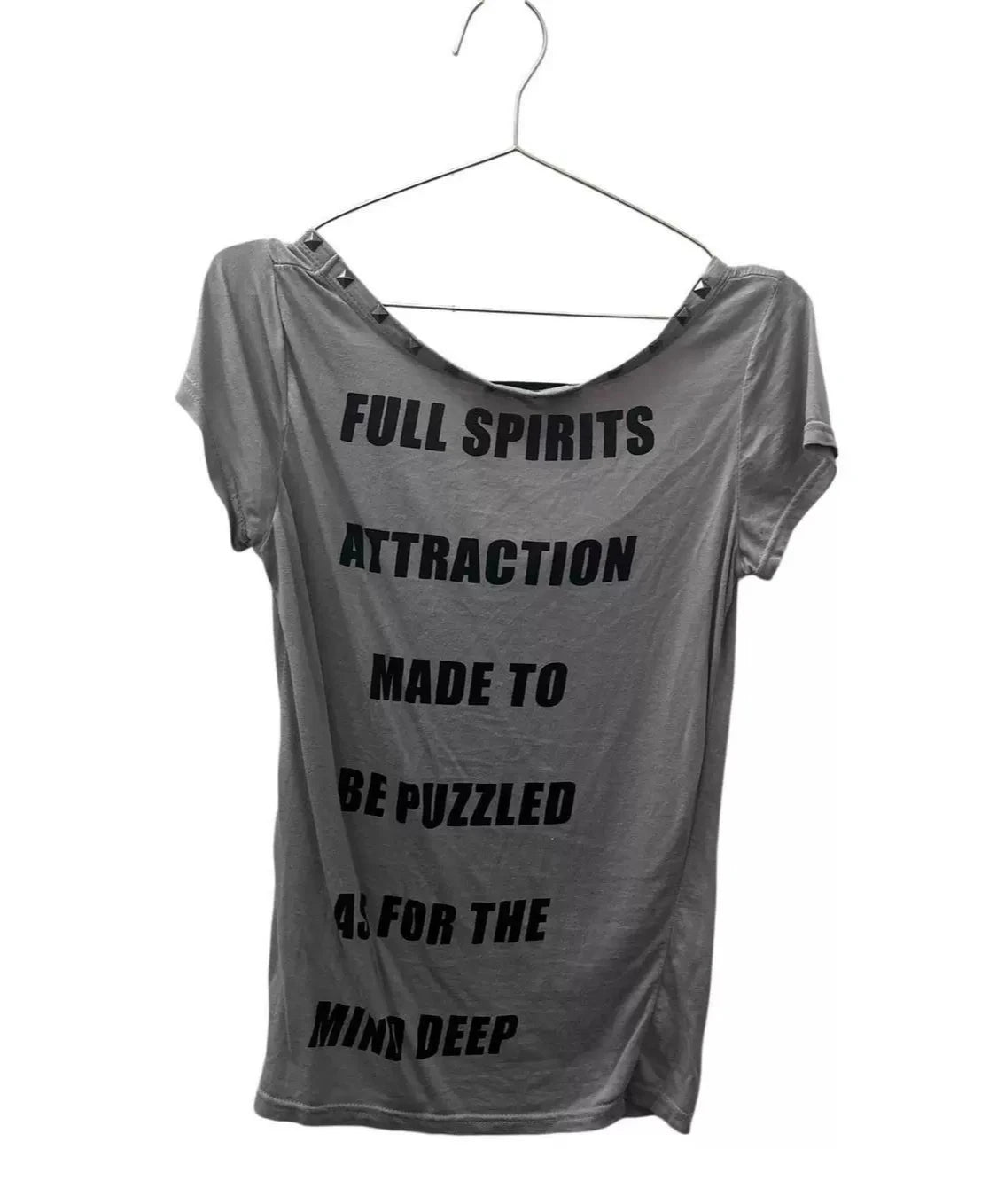 Letter Printing Rivet Slim-fit T-shirt