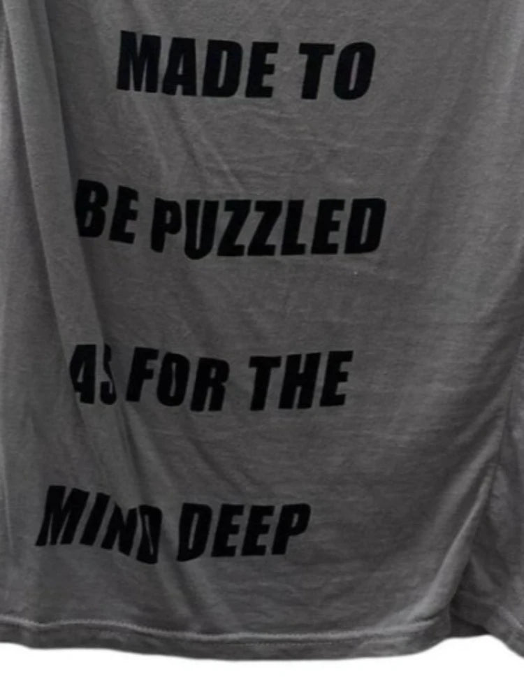 Letter Printing Rivet Slim-fit T-shirt