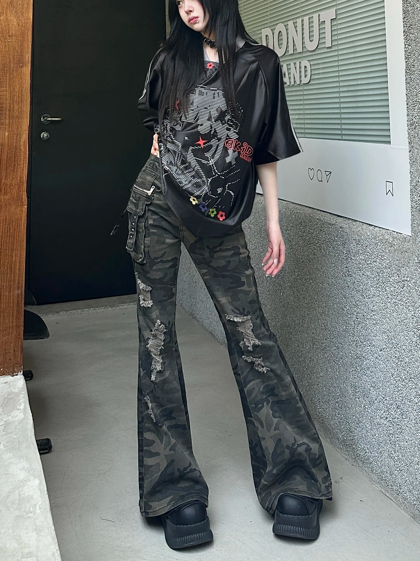 Low Rise Camouflage Flare Cargo Jean