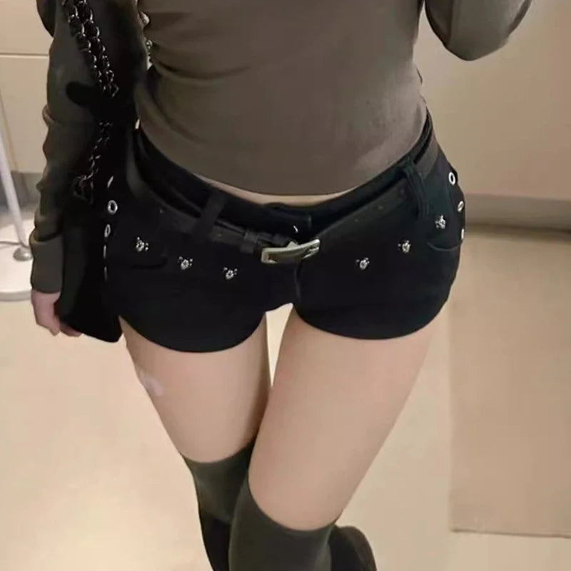 Low Waist Y2k Denim Shorts - PWM