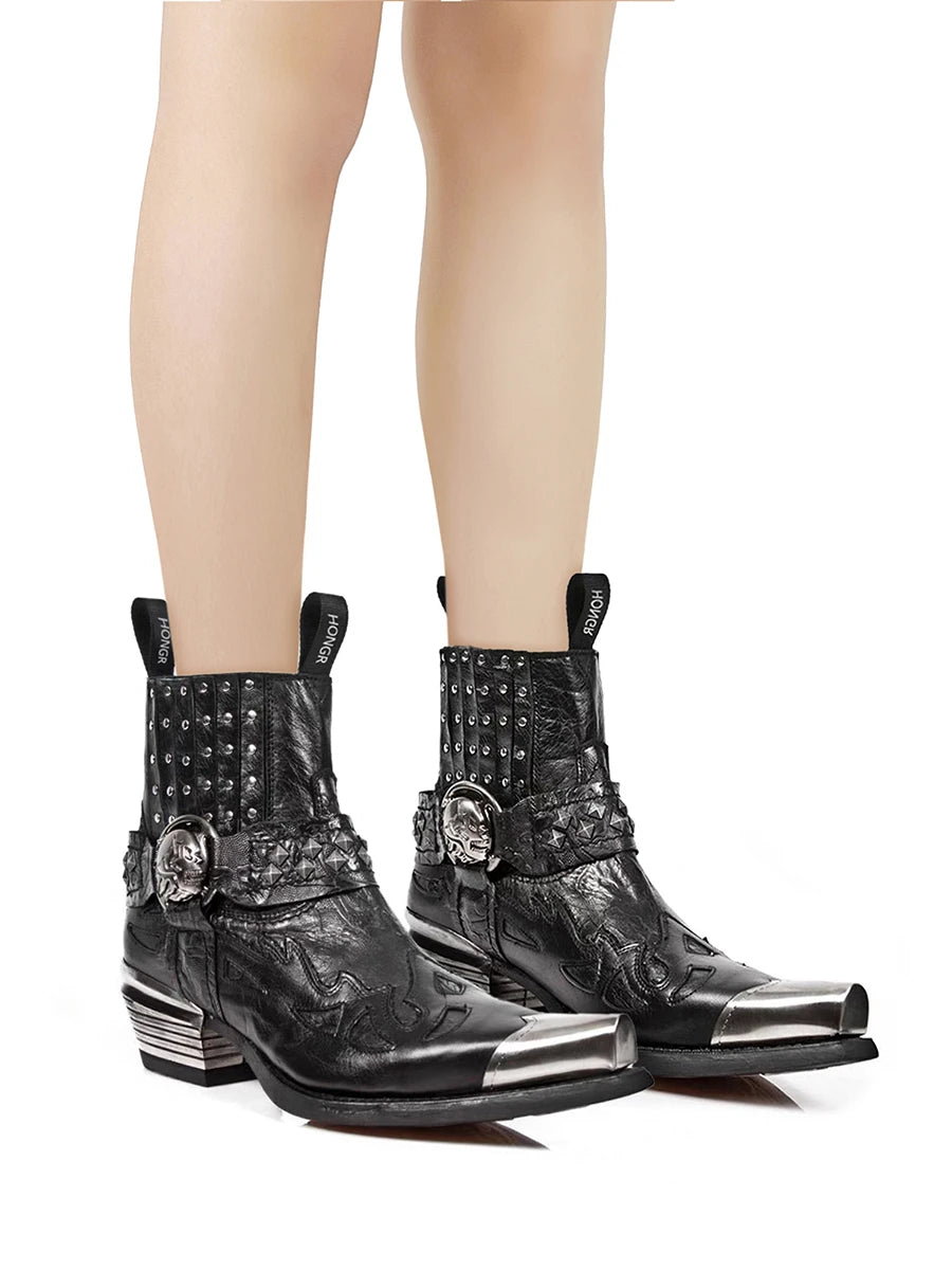 Metallic trim pointy toe boots