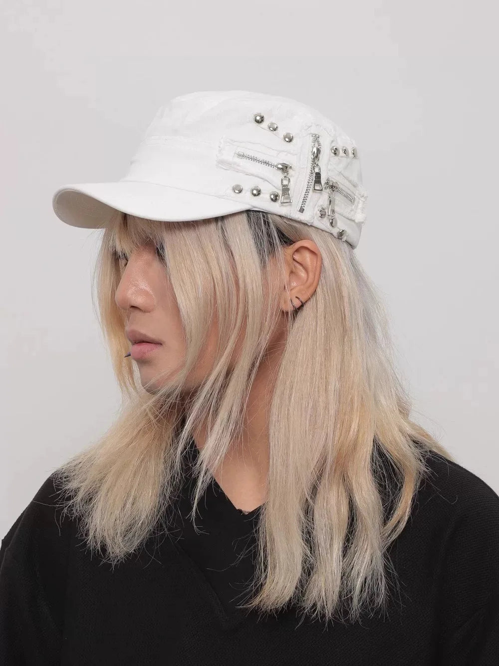 Zippers Ripped Hole Distressed Cap