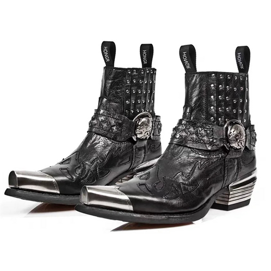 Metallic trim pointy toe boots