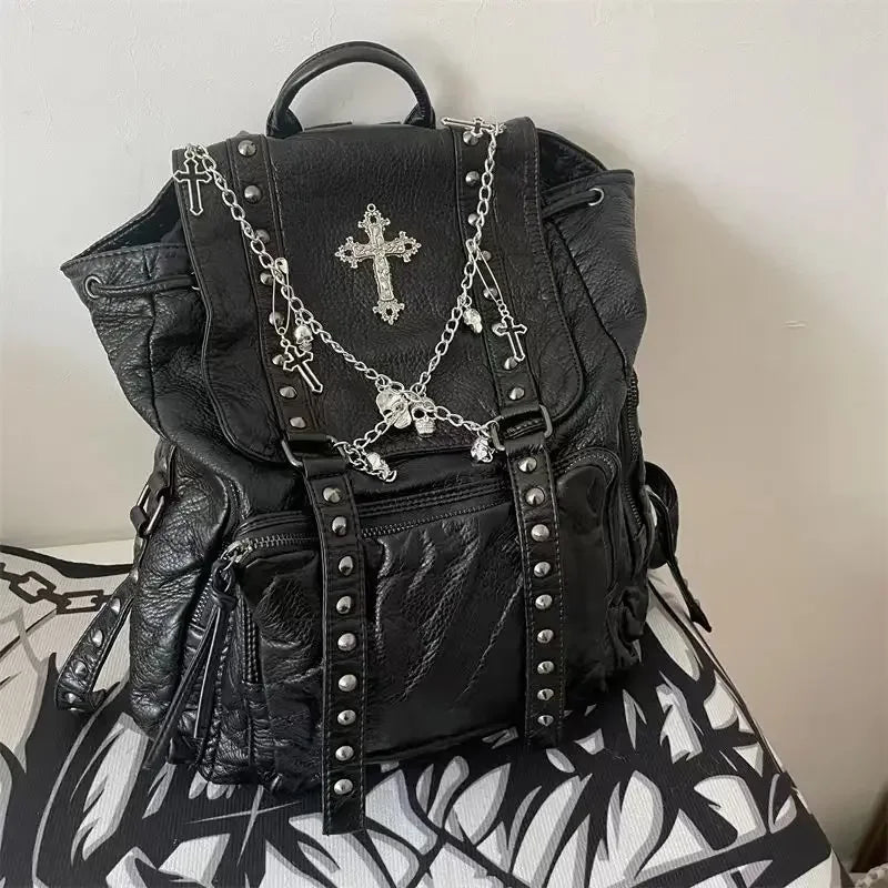 Rivet Chain Cross Bagpack