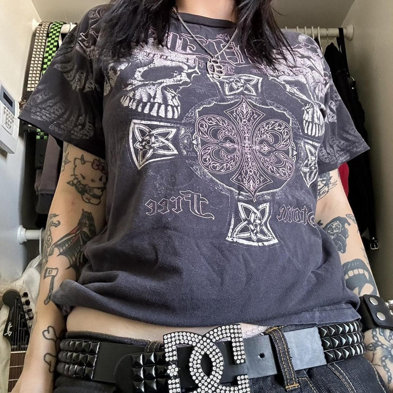 Mall Gothic Print T-shirt - PWM