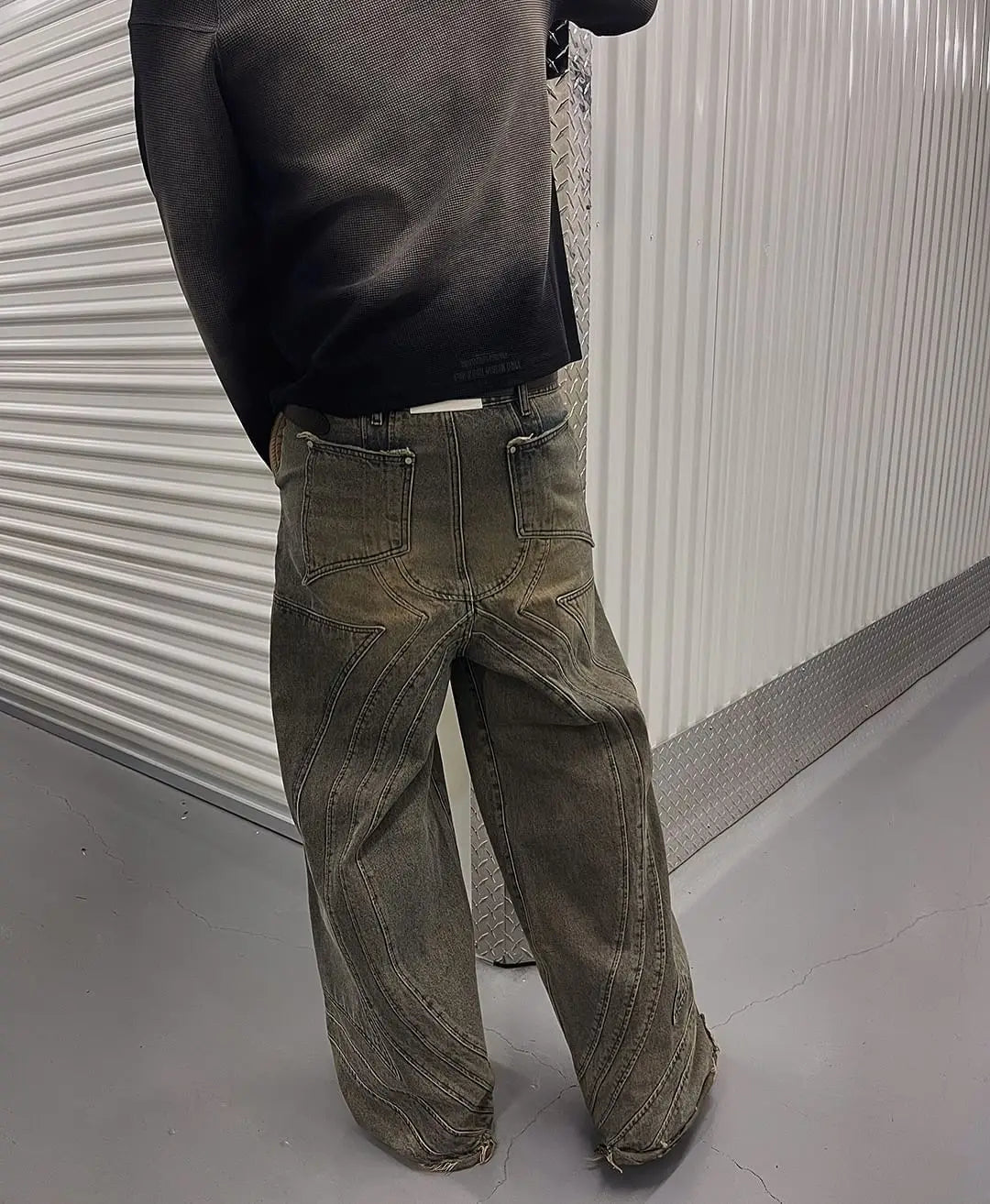 Distressed Baggy Jeans