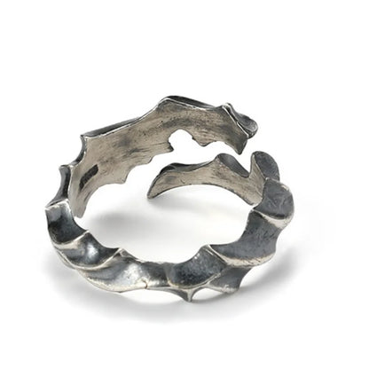 Branch Vine Pattern Ring