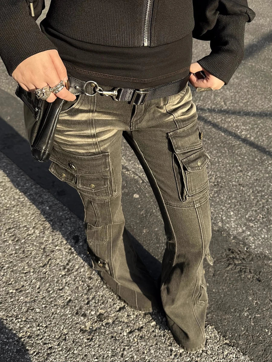 Low Waist Multi-Pocket Cargo Jeans - PWM