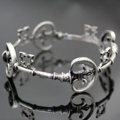 Vintage Victorian Skeleton Key Cross Bridal Bracelet - PWM