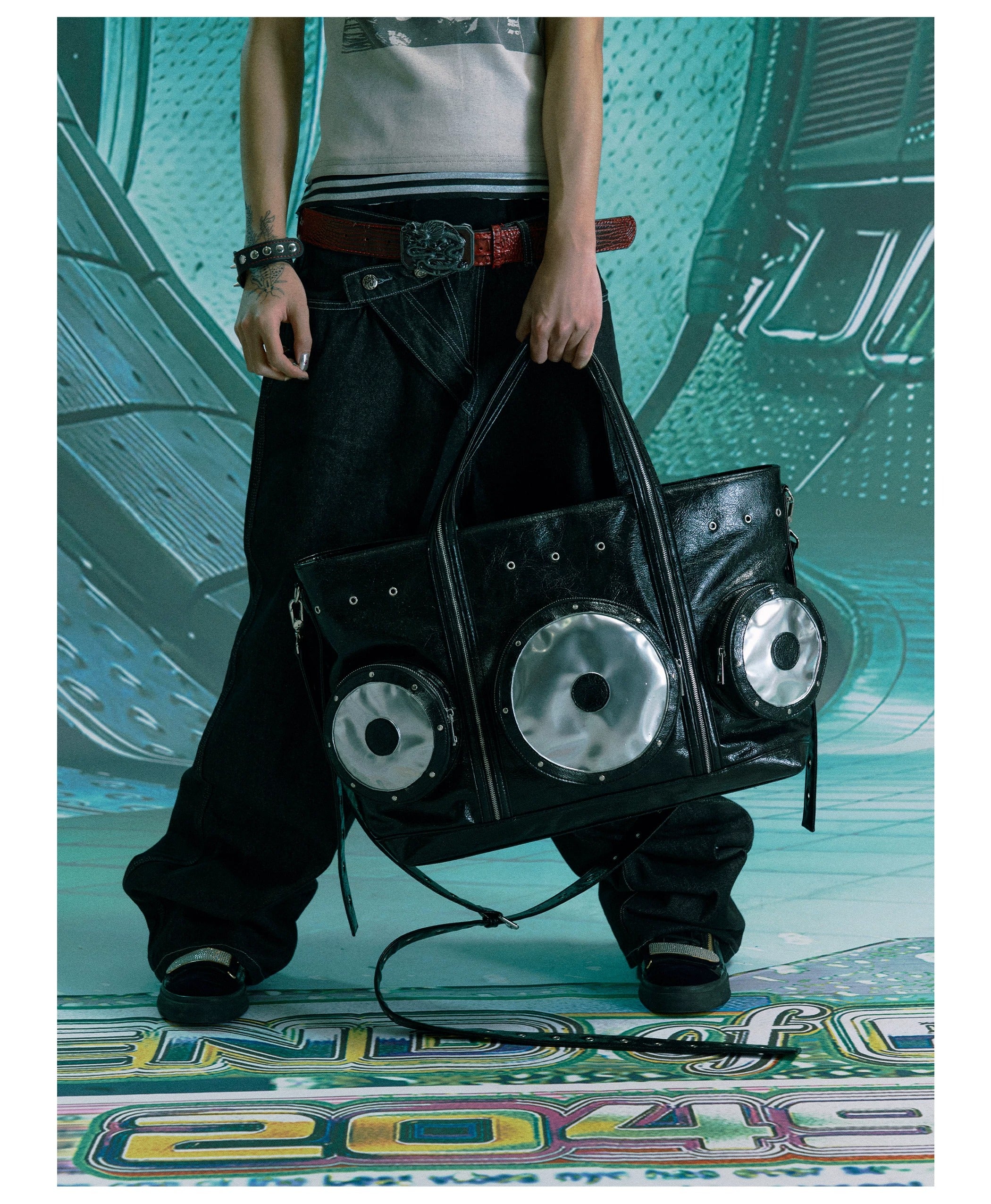 Disc Speaker Graphic Tote Bag
