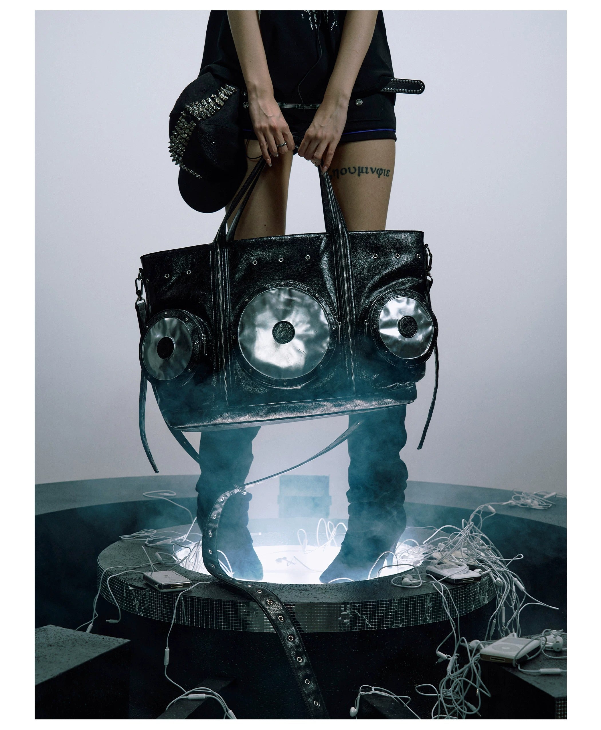 Disc Speaker Graphic Tote Bag